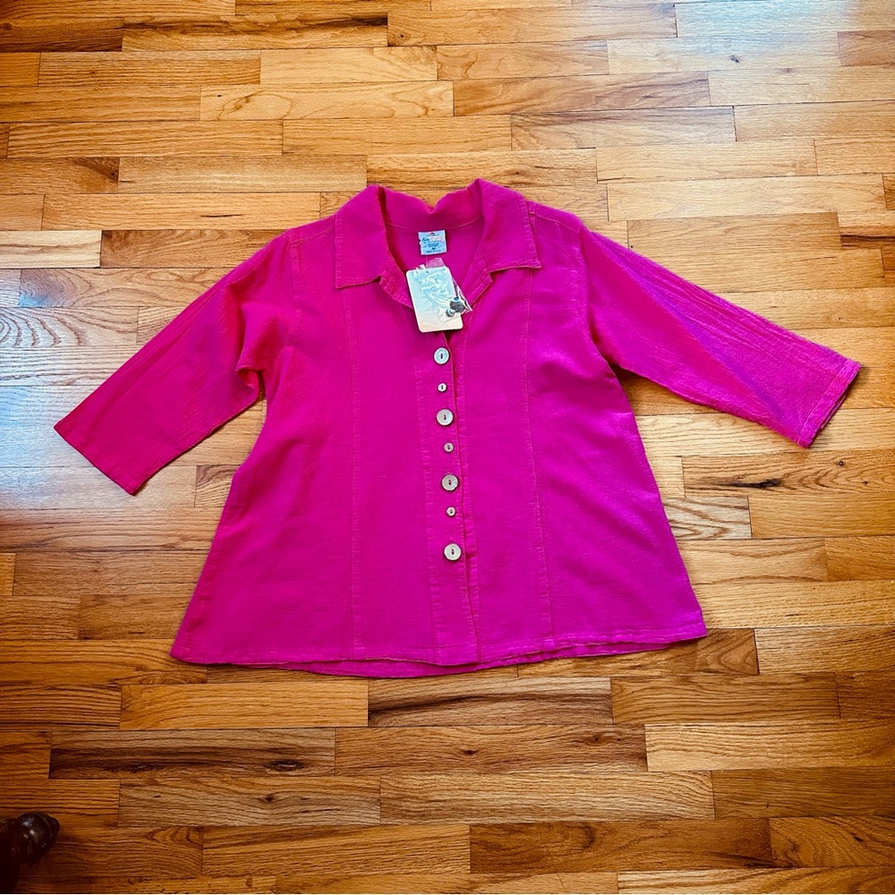Sea Breeze of California Button Front Crinkle Shirt Sz M Pink NWT